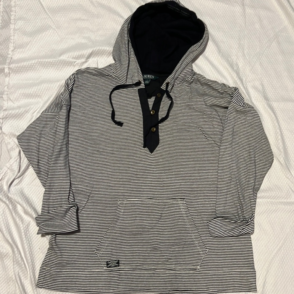 Black and white striped 3/4 sleeve